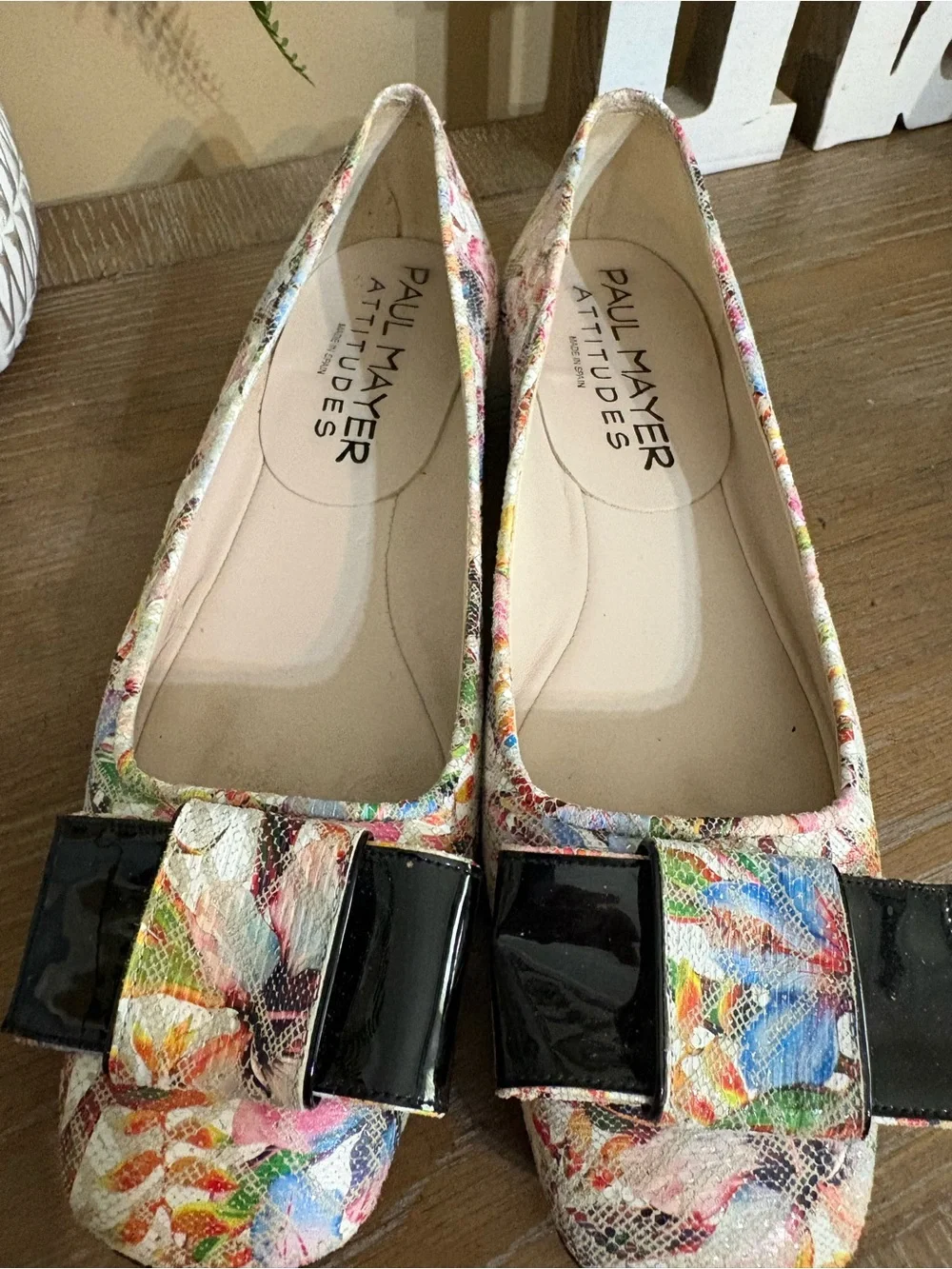Paul Mayer Attitudes floral-print low-wedge flats Size 8.5 B